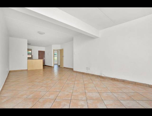2 BEDROOM SECTIONAL TITLE TO LET IN NOORDHANG